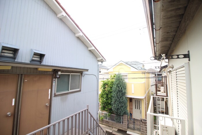 室内からの展望 大倉山マリンハイツ