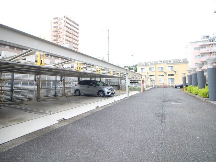 駐車場 コンフォ－トソシアＫ