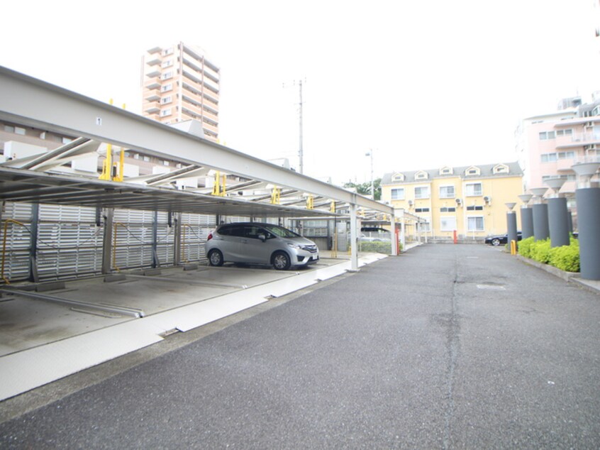 駐車場 コンフォ－トソシアＫ