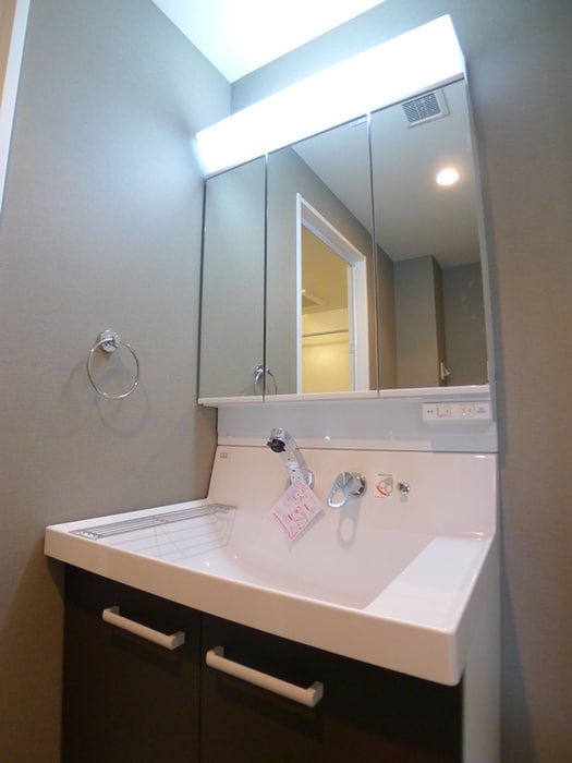 洗面 ボワ・デ・コガネ