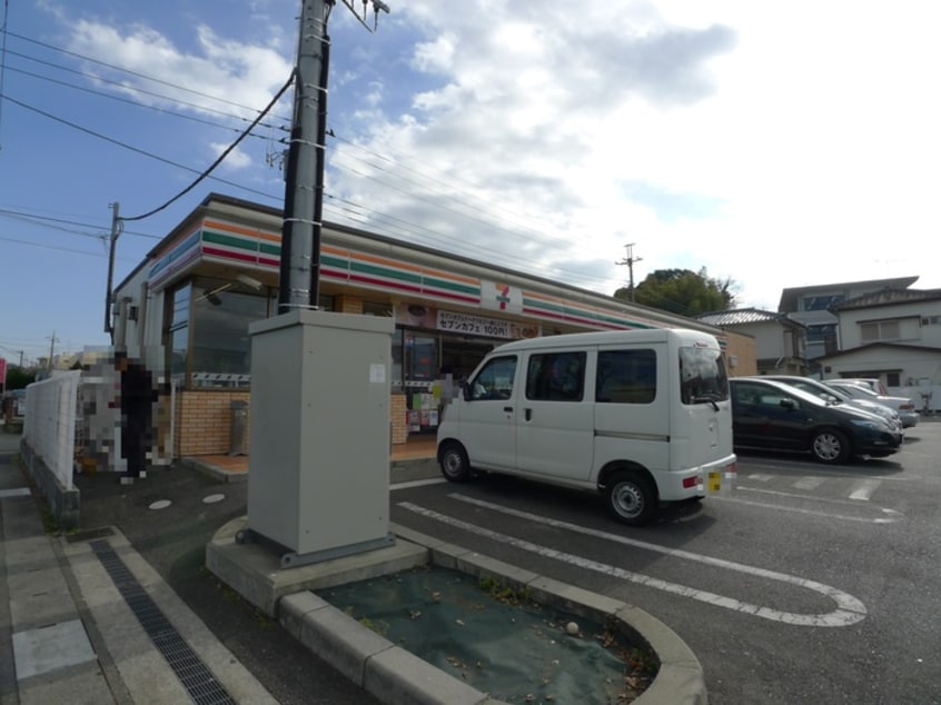 セブンイレブン(コンビニ)まで150m ヴェルデ流山