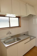 キッチン サンビレッジ春日