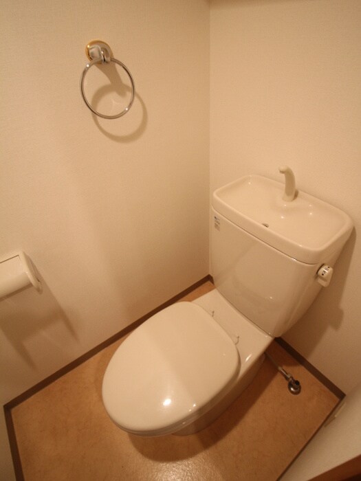 トイレ ダイナフォ－ト日本橋（301）