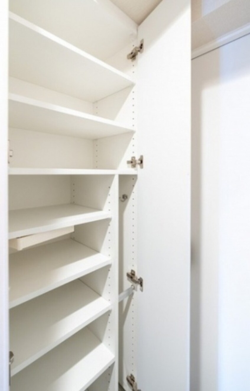 靴箱 コンフォリア東大井Ⅱ