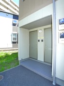 エントランス部分 ブリ－ズ東海神Ｃ