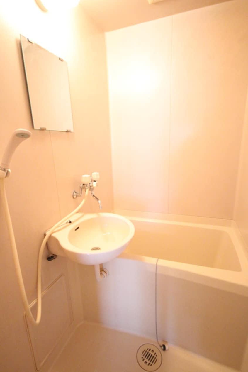 バス／シャワールーム等 ハウザー高松