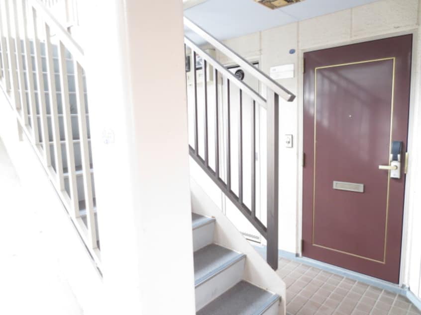 エントランス部分 シェーンブルン瀬谷