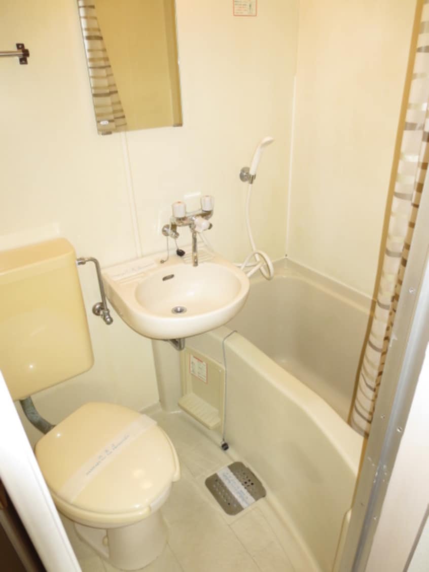 バス／シャワールーム等 シェーンブルン瀬谷