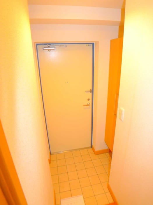 玄関 フォルトゥ－ナコンテ