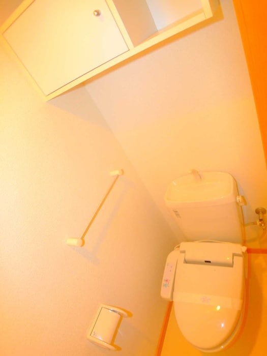 トイレ フォルトゥ－ナコンテ