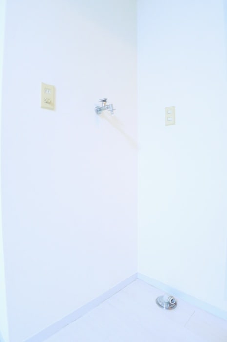 洗濯機置場 アメリカンハイツC