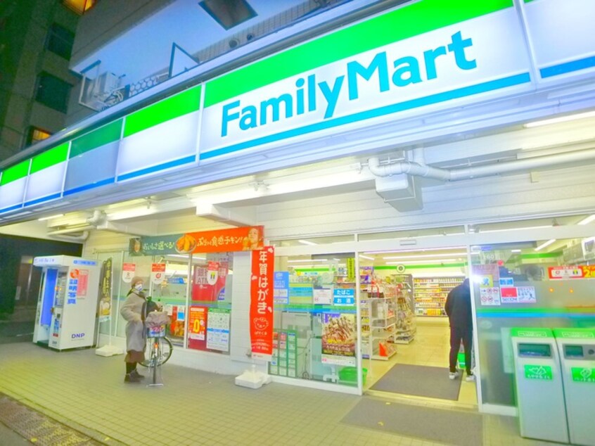 ファミリーマート(ショッピングセンター/アウトレットモール)まで60m S-RESIDENCE錦糸町パークサイド