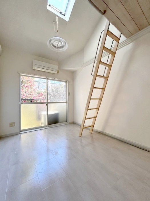 居室 ＭｏｍｏＰａｌａｃｅ新座