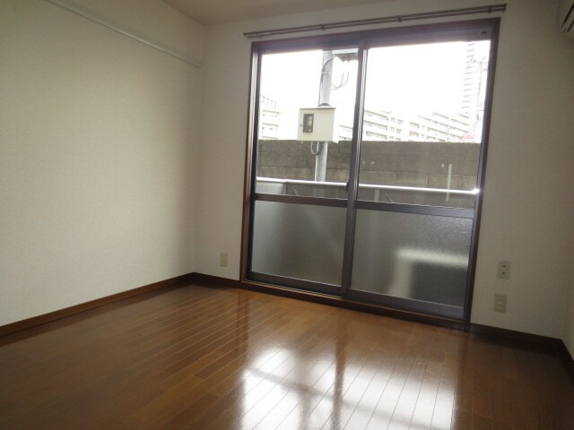 居室 Ｔ、Ｓカ－ネル