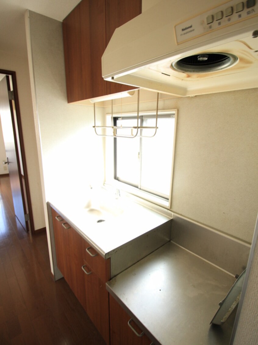 キッチン Ｔ、Ｓカ－ネル