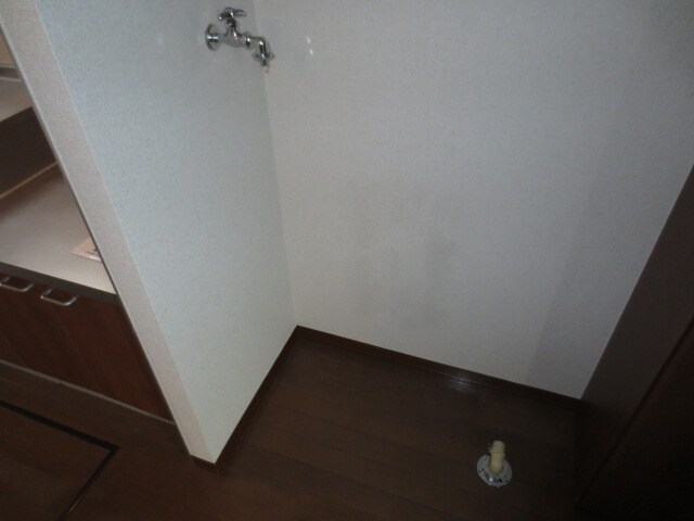 洗濯機置場 Ｔ、Ｓカ－ネル