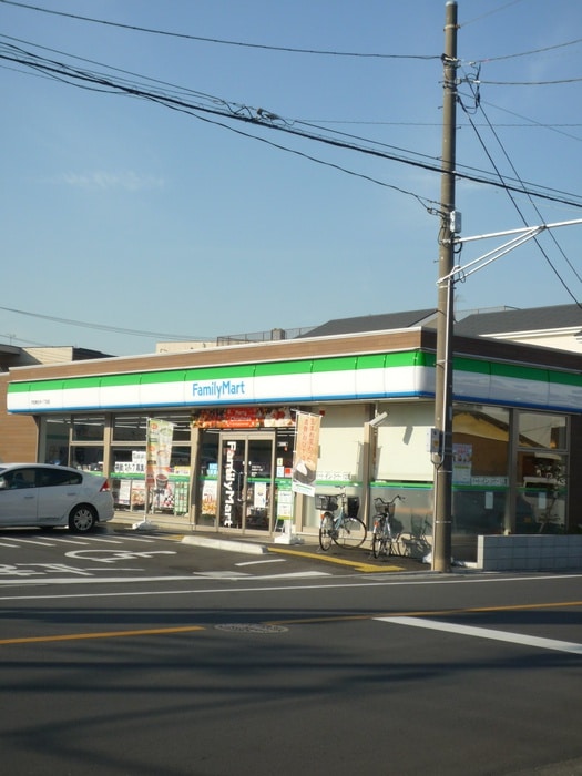 ファミリーマート(コンビニ)まで500m エスペランス