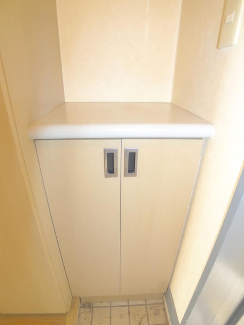 靴箱 旭町ハイツ