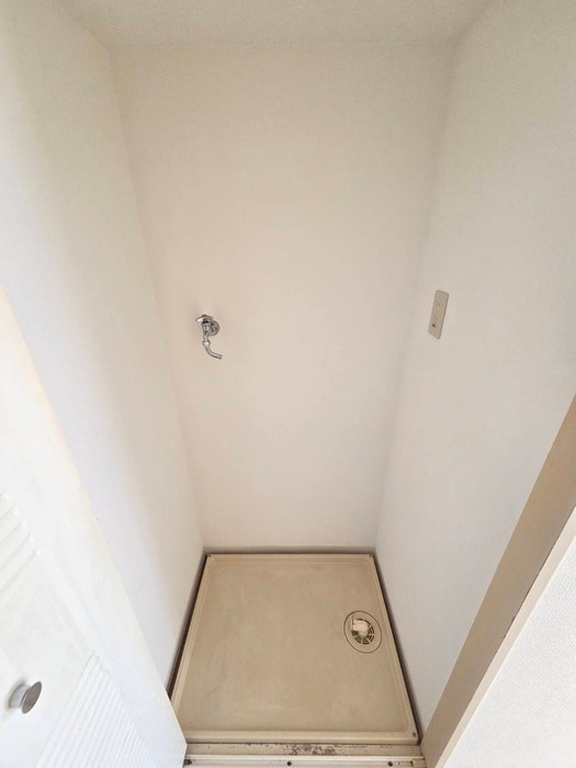 洗濯機置場 シルフィ－ド相武台(301)