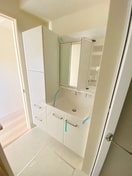 洗面 ユグドラシル杉田　２番館