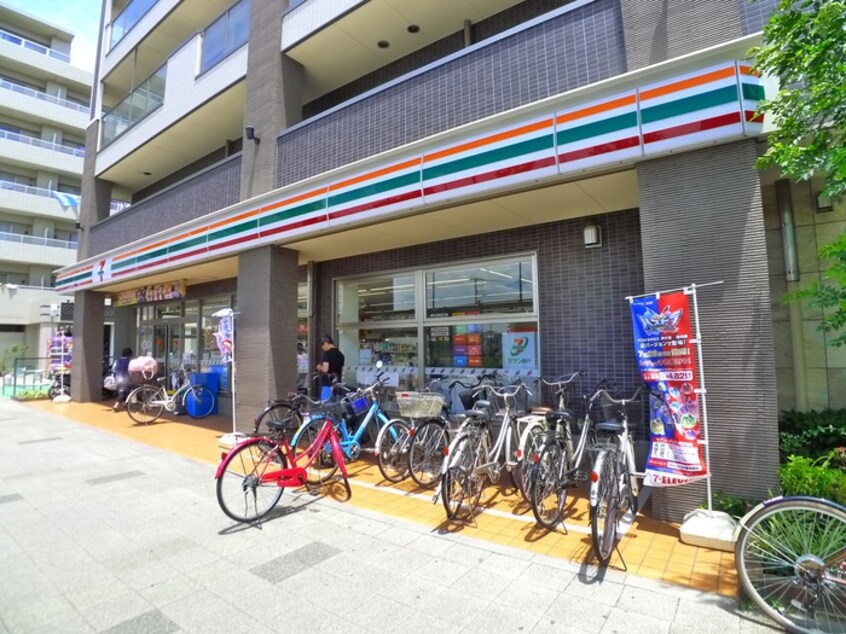 セブンイレブン(コンビニ)まで520m 芝山団地19号棟（103）