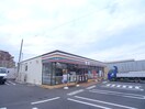 セブンイレブン(コンビニ)まで170m グランドパレス