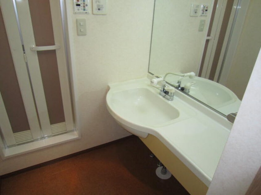 内観写真 プリムロ－ズ