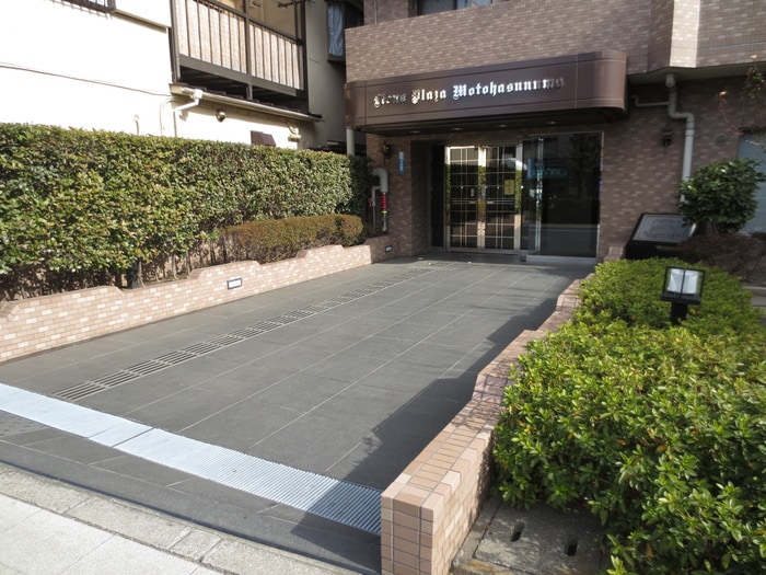 エントランス部分 ライオンズプラザ本蓮沼（504）
