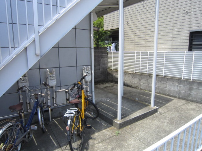 駐輪場 第２エステート鉄飛