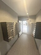 エントランス部分 ライベスト武蔵小金井（３０１）