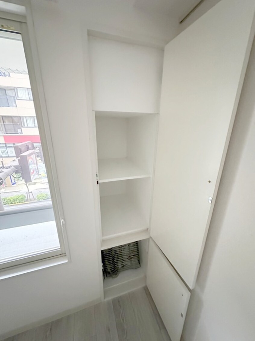 収納 ライベスト武蔵小金井（３０１）