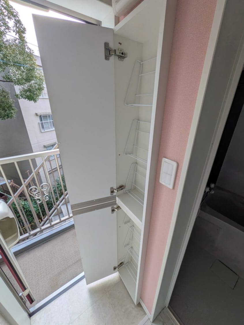 靴箱 ユナイト石川町アッシュフォード