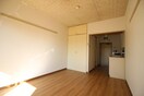 居室 グランドールヤザワ