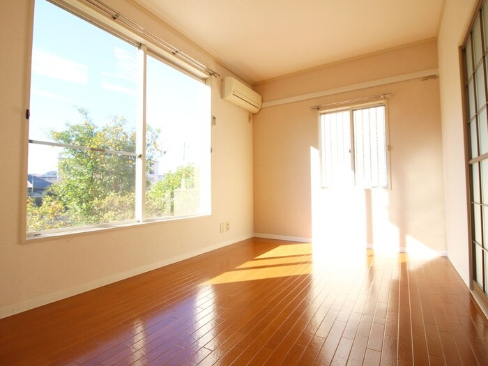 居室 リーフハイツＢ