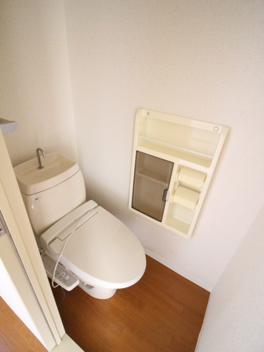 トイレ リーフハイツＢ