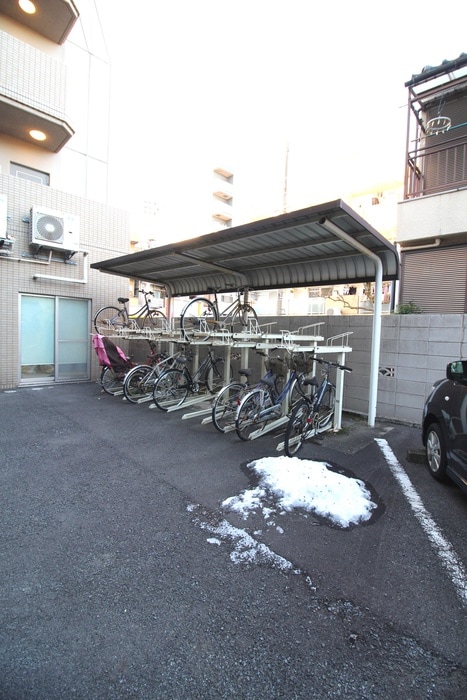 駐輪場 クリセントマム