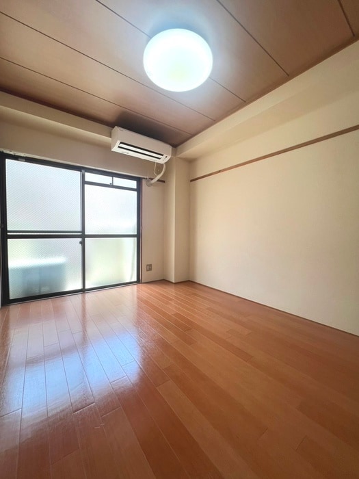 居室 鈴木ハイツ