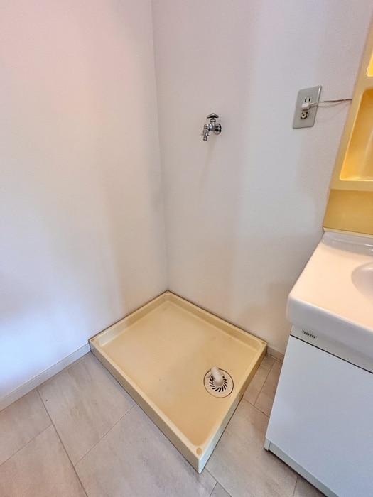 洗濯機置場 サンコート霧が丘　Ａ