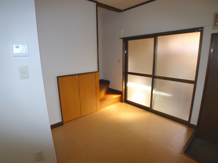 居室 ハイツ岡本