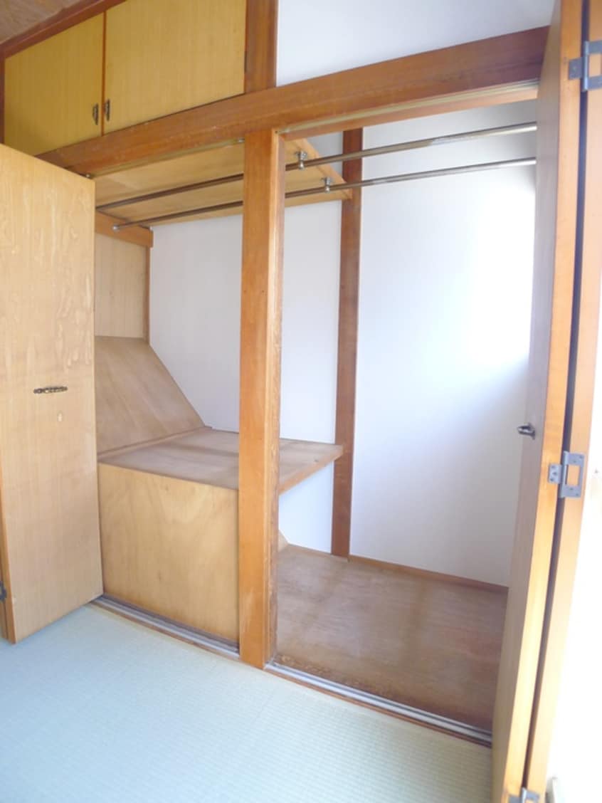 収納 高砂８丁目戸建