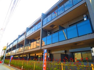 ガーラ・ヒルズ新宿（202）
