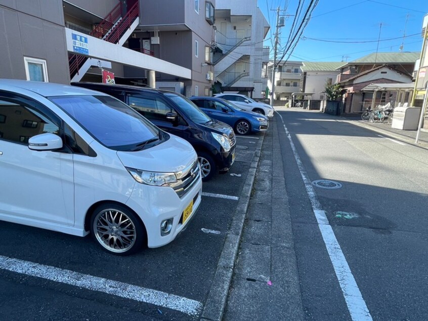 駐車場 パティオ桔梗