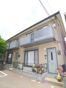 タウンイースト稲荷台　弐番館の外観