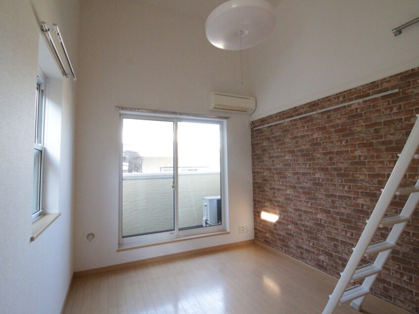 居室 ＱＰ壱番館