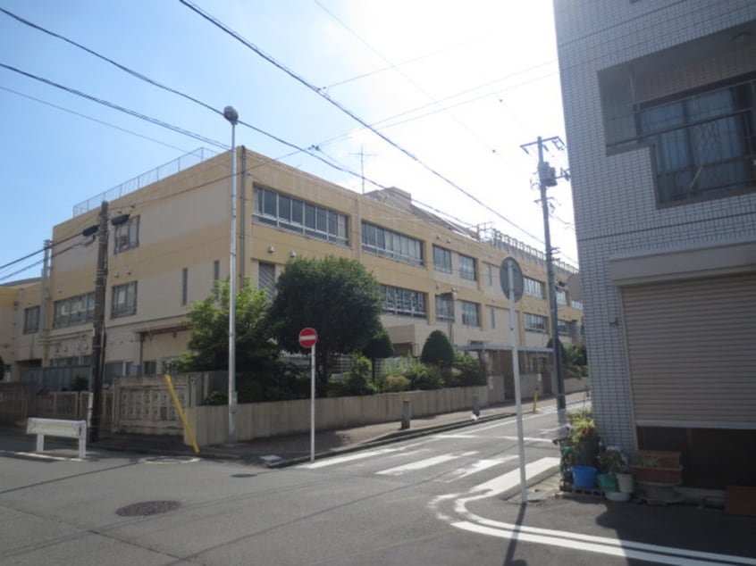 川崎市立小田小学校(小学校)まで400m カワサキサクラテラス