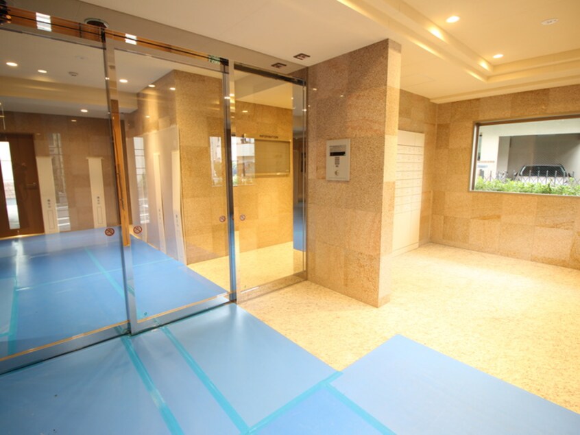 エントランス部分 ルクレ板橋