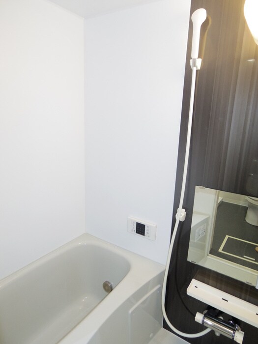 バス／シャワールーム等 Conne