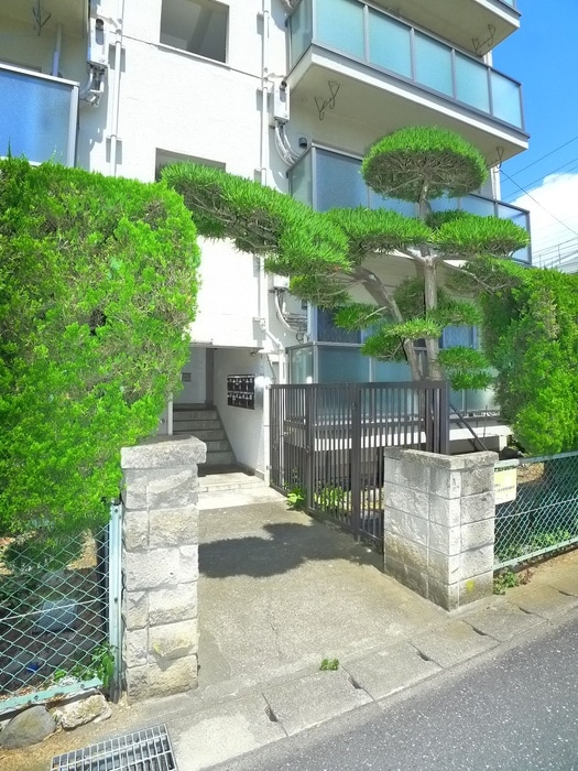 エントランス部分 三沢マンション