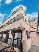 シャルマン草加Ｖの外観