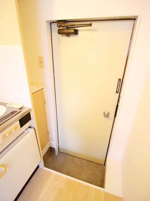 玄関 コスモハイツ